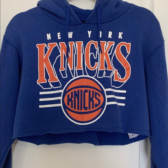 NBA New York Knicks Cropped Logo Hoodie - Picture 2 of 2
